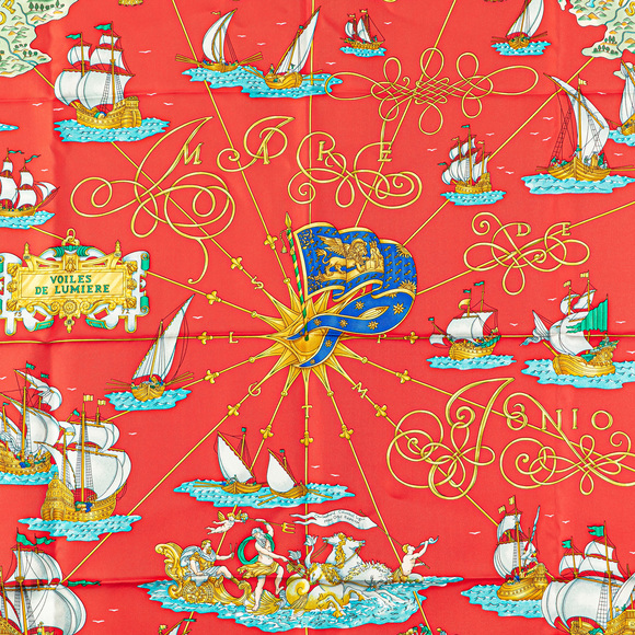 Pre-Loved Hermes Voiles De Lumiere Silk Scarf - Picture 5 of 5